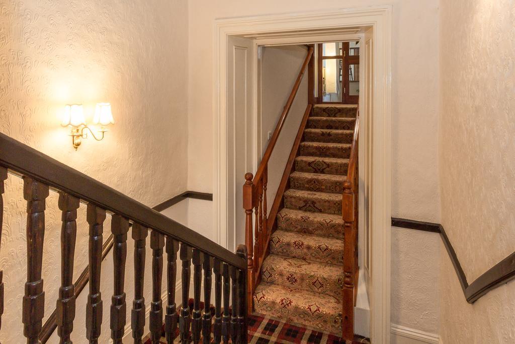 The Wheatsheaf 3*